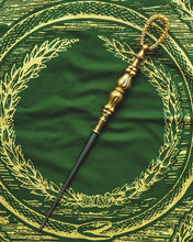 Load image into Gallery viewer, ~The Somnia Tarot - The World Wand -  Somnia Artifacts
